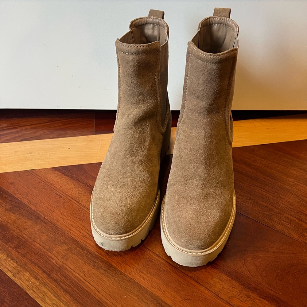 Dolce Vita Hawk Waterproof Chelsea Boot